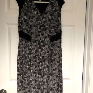 Cute cap sleeve dress!